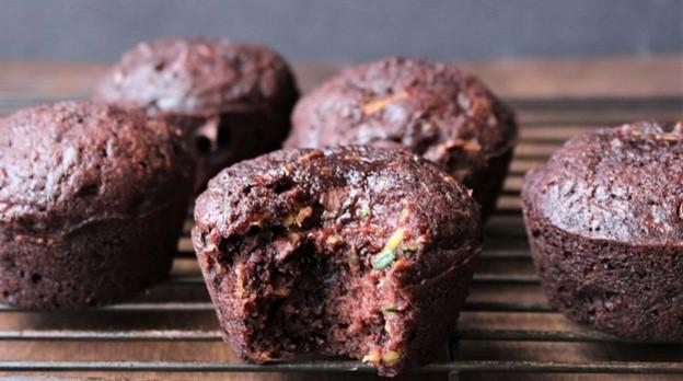 Chocolate zucchini muffins