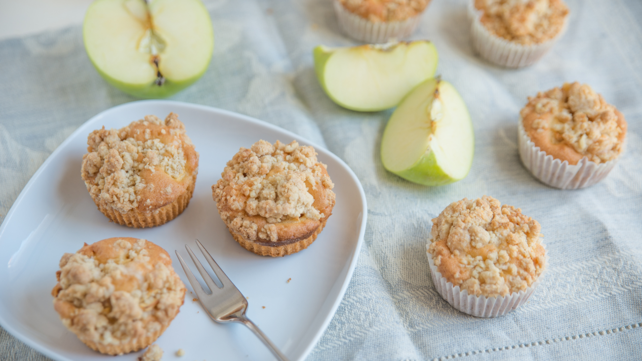 Apple Muffins teaser